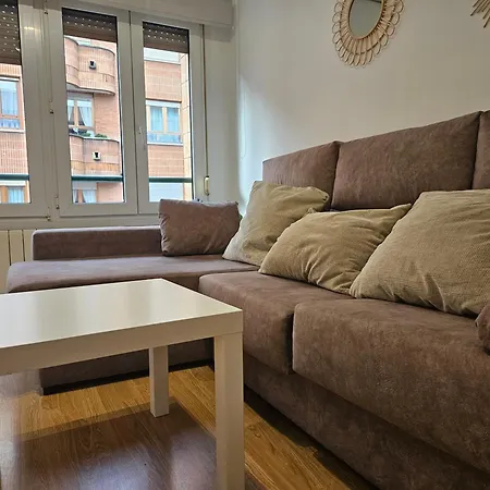 Appartamento R2r - 3 Cerca De La Playa - 127a Gijón